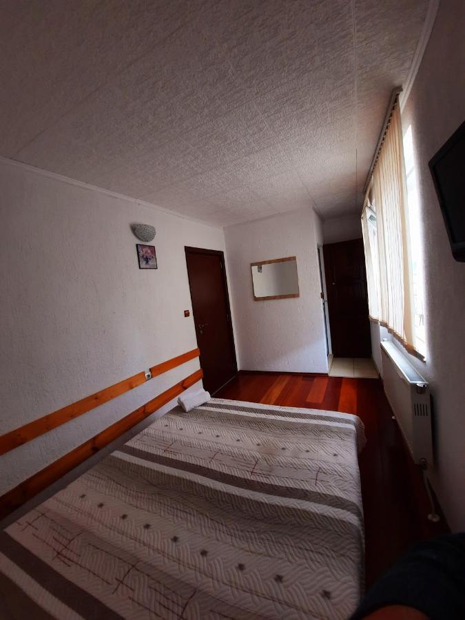 Guesthouse Classic Dospat Exterior photo